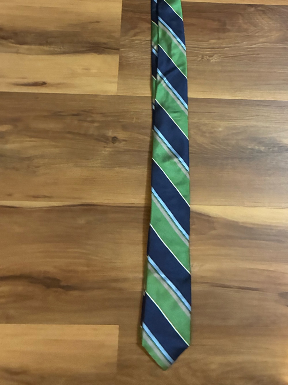Chaos 100% Silk Classic Green and Navy Stripe Men's Tie. EUC Preppy